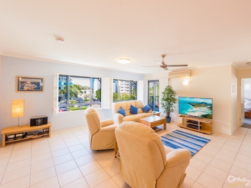 5/77 Memorial Avenue, Maroochydore QLD 4558