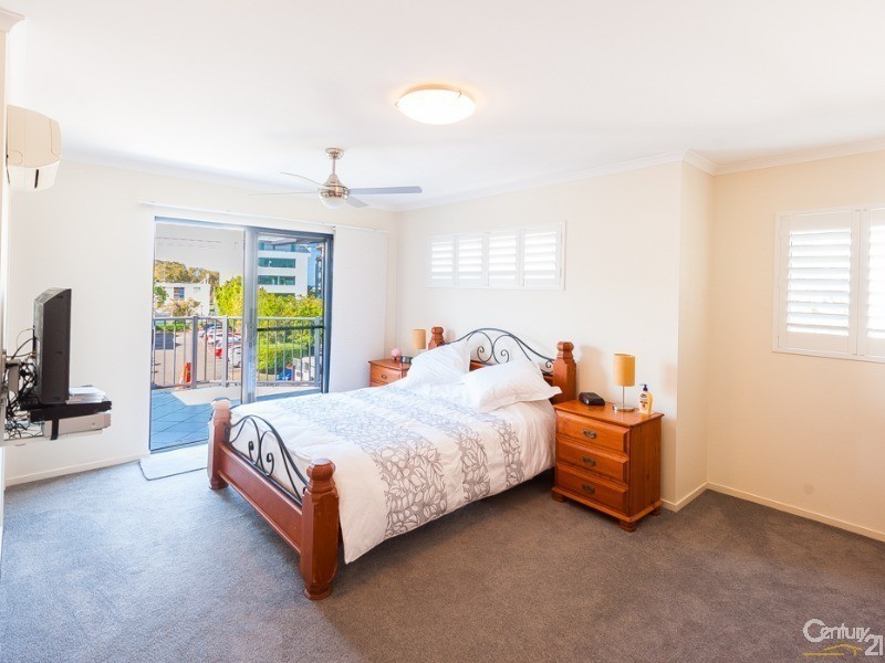 5/77 Memorial Avenue, Maroochydore QLD 4558