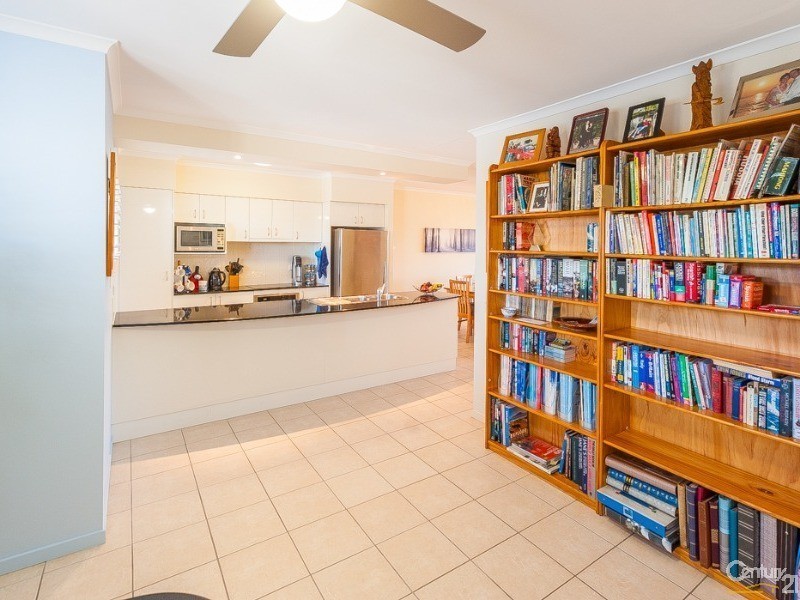 5/77 Memorial Avenue, Maroochydore QLD 4558
