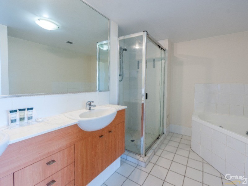 323/10 Okinja Road, Alexandra Headland QLD 4572