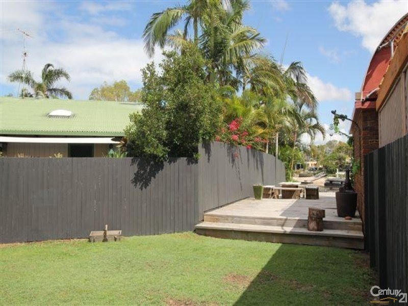 4 Yulunga Place, Mooloolaba QLD 4557