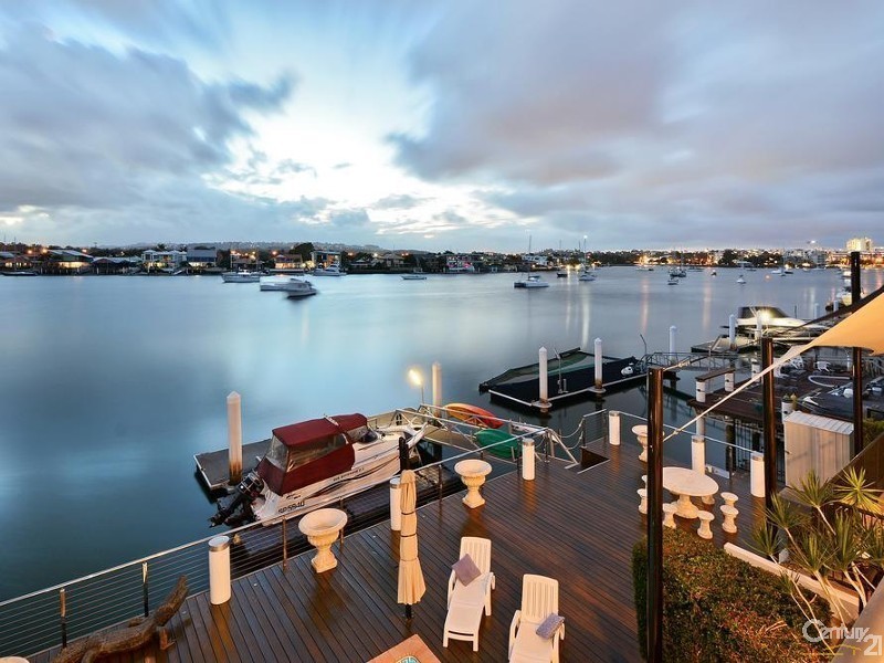 82 Mooloolah Drive, Minyama QLD 4575