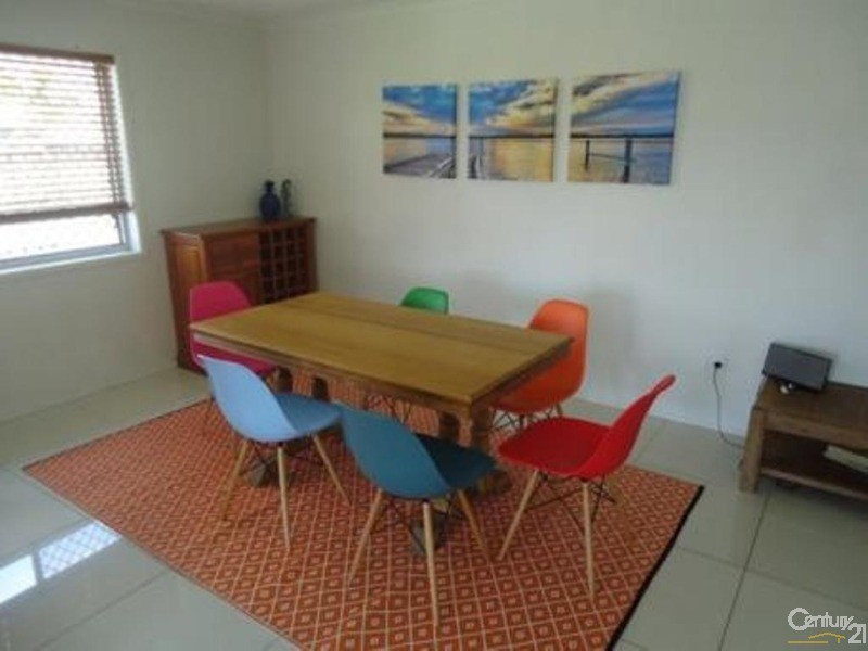 2 Allunga Court, Mooloolaba QLD 4557