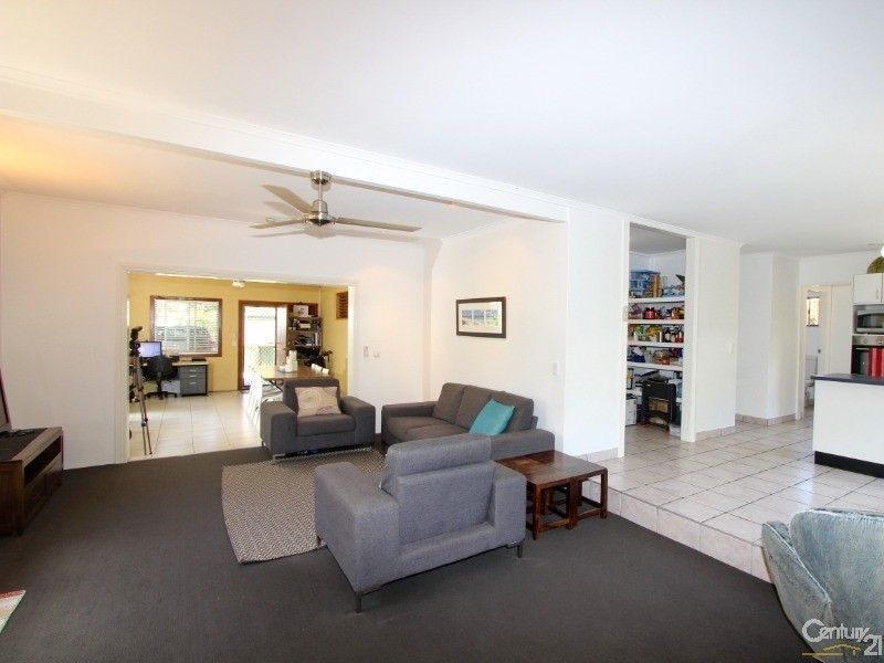 31 Allambie Street, Maroochydore QLD 4558