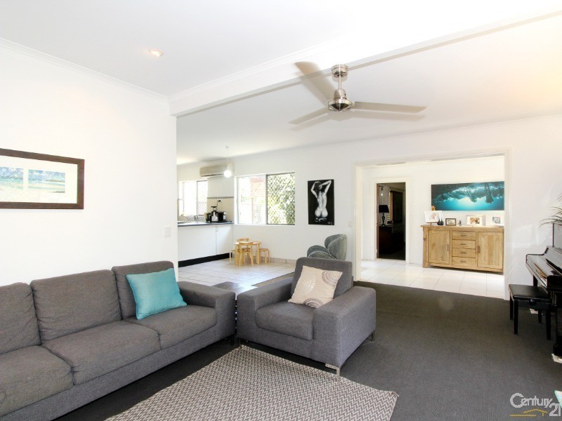 31 Allambie Street, Maroochydore QLD 4558