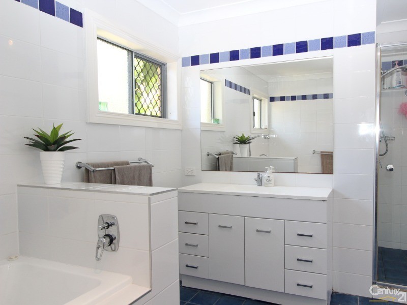 31 Allambie Street, Maroochydore QLD 4558