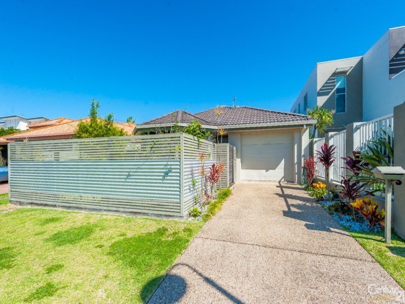 3 Martinique Court, Parrearra QLD 4575