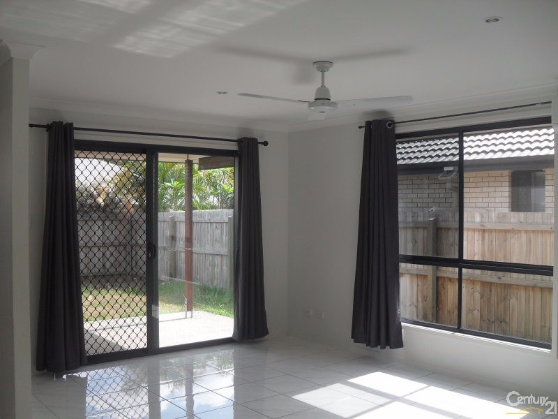 25 Mansell Street, Meridan Plains QLD 4551