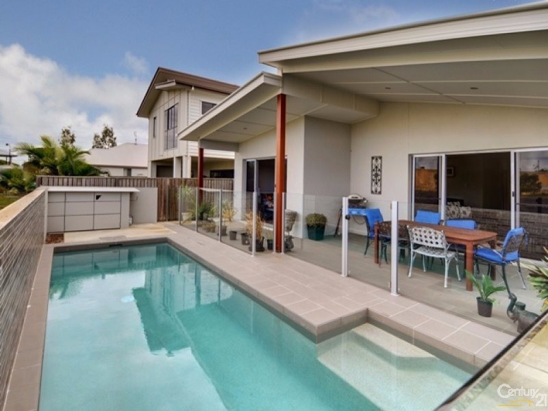 6 Pepper Tree Circuit, Maroochydore QLD 4558