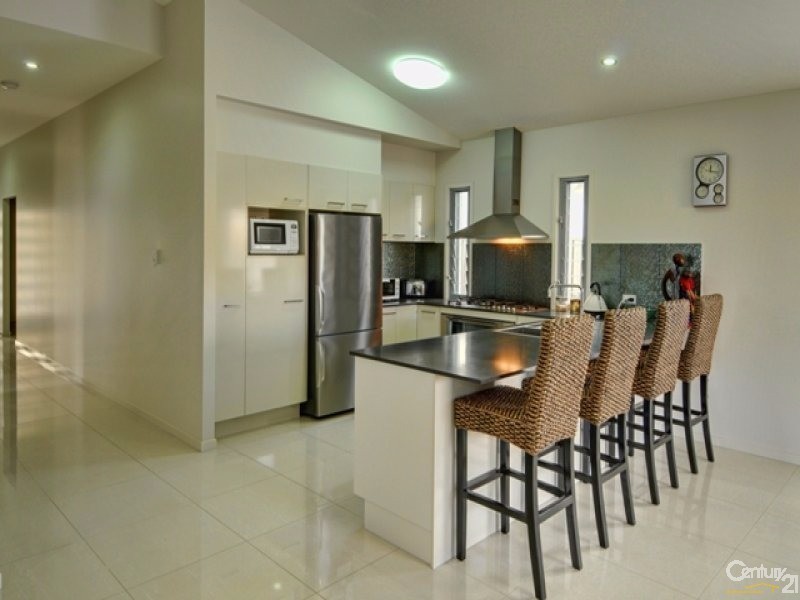 6 Pepper Tree Circuit, Maroochydore QLD 4558