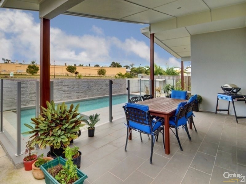 6 Pepper Tree Circuit, Maroochydore QLD 4558