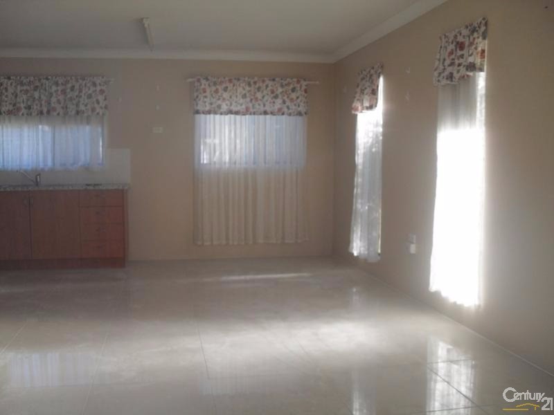 1/5  Allambie Court, Buddina QLD 4575