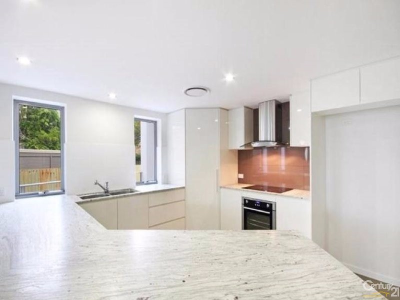 1/81 Buderim Avenue, Mooloolaba QLD 4557