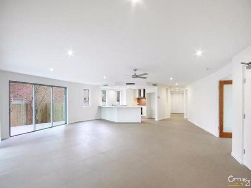 1/81 Buderim Avenue, Mooloolaba QLD 4557