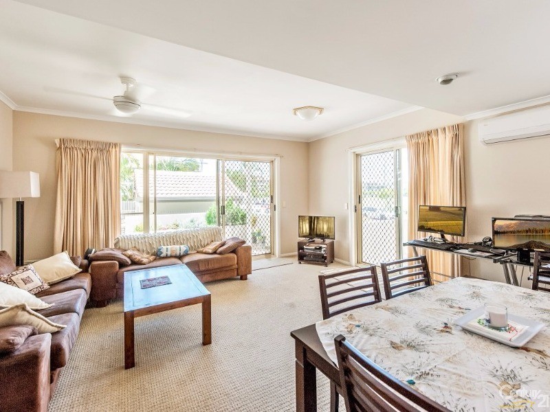 15/15 Fifth Avenue, Maroochydore QLD 4558