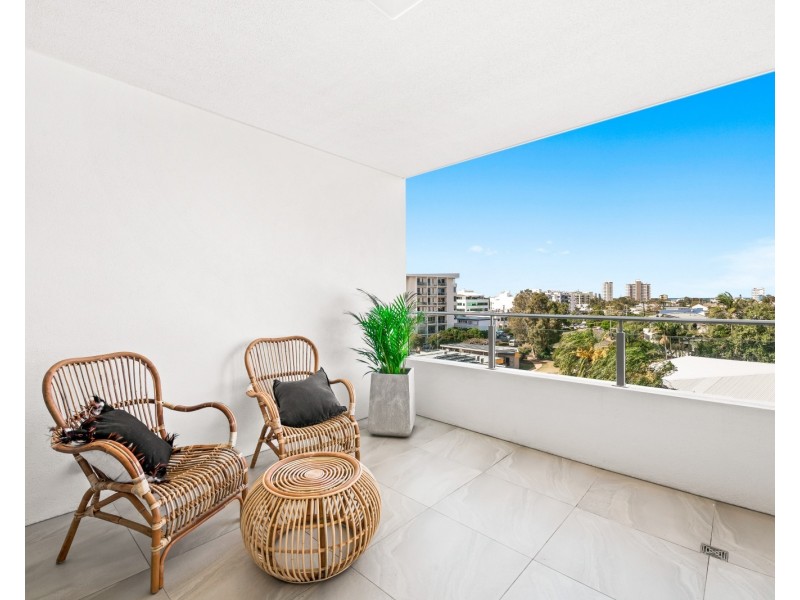 4 Maud Street, Maroochydore QLD 4558