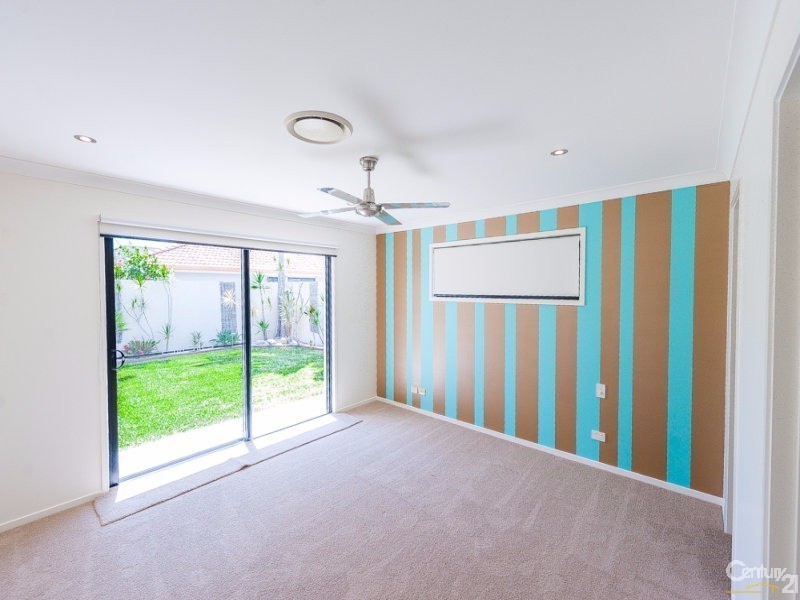 34 Sailfish Drive, Mountain Creek QLD 4557