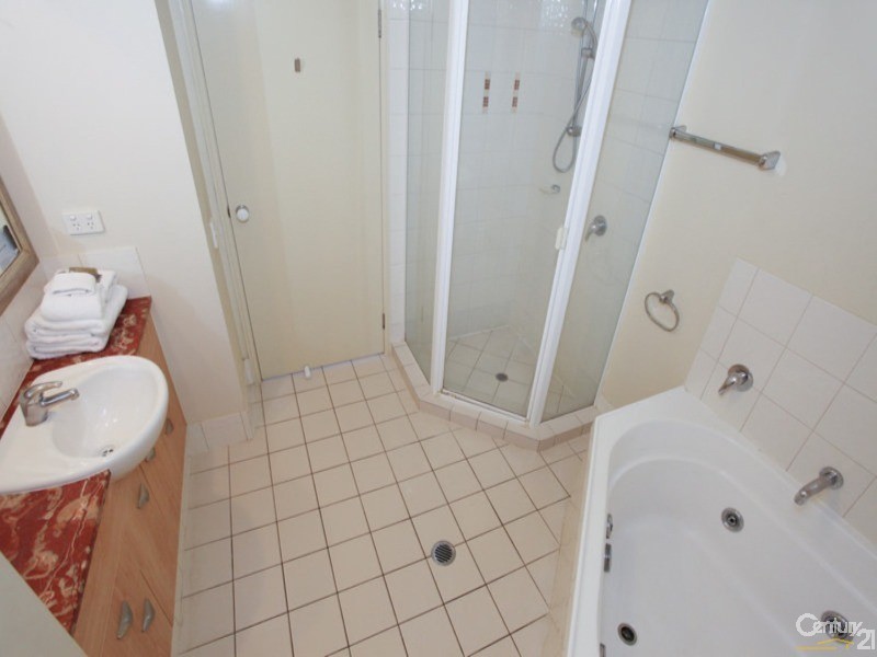 212/102 Alexandra Parade, Alexandra Headland QLD 4572