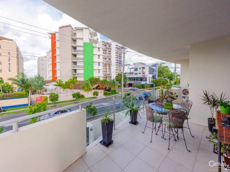 4/71 Duporth Avenue, Maroochydore QLD 4558