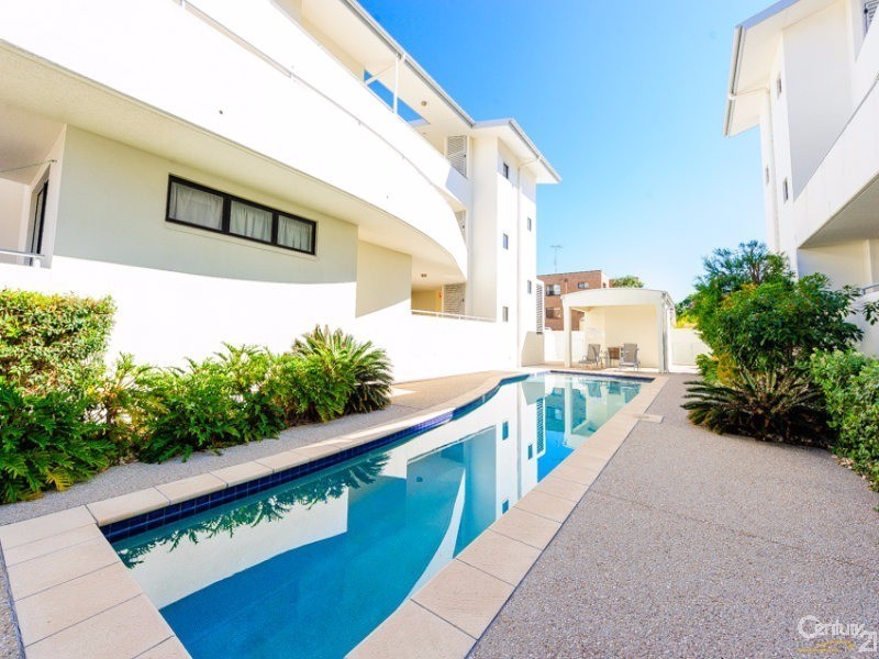 4/71 Duporth Avenue, Maroochydore QLD 4558