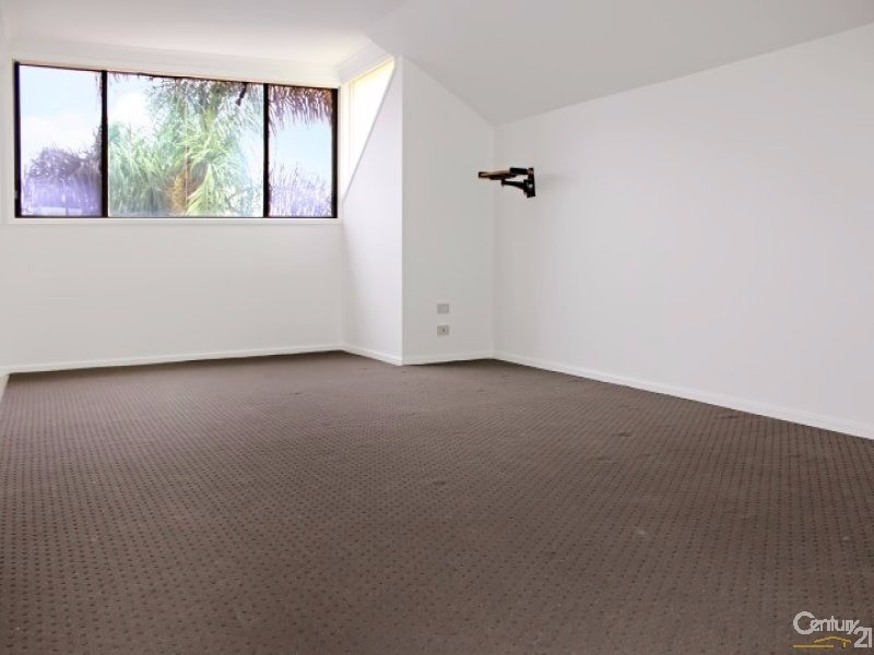 35 Boolagi Drive, Wurtulla QLD 4575