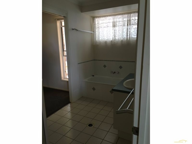 5 Wurtulla Street, Maroochydore QLD 4558