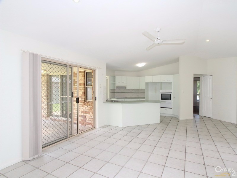 36 Mountain Ash Drive, Mountain Creek QLD 4557