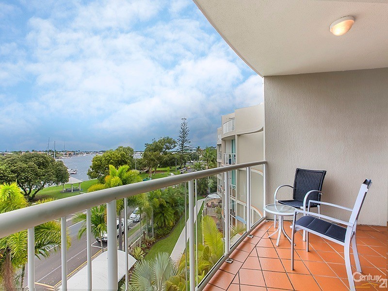 32/42-56 River Esplanade, Mooloolaba QLD 4557