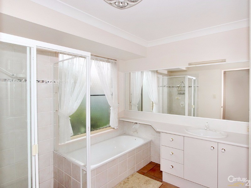 20 Hazeltine Court, Maroochydore QLD 4558