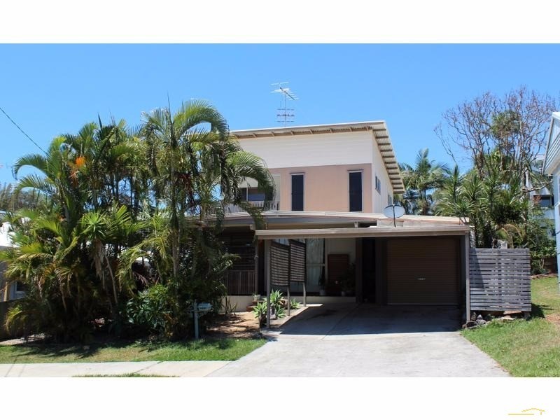 25 Victor Street, Alexandra Headland QLD 4572