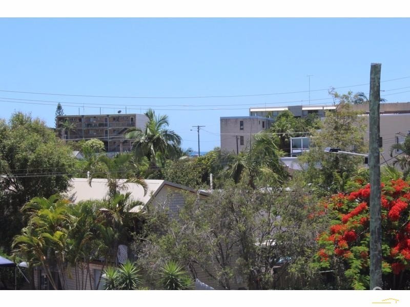 25 Victor Street, Alexandra Headland QLD 4572