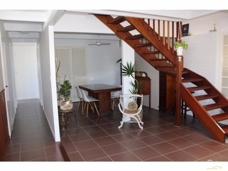 25 Victor Street, Alexandra Headland QLD 4572
