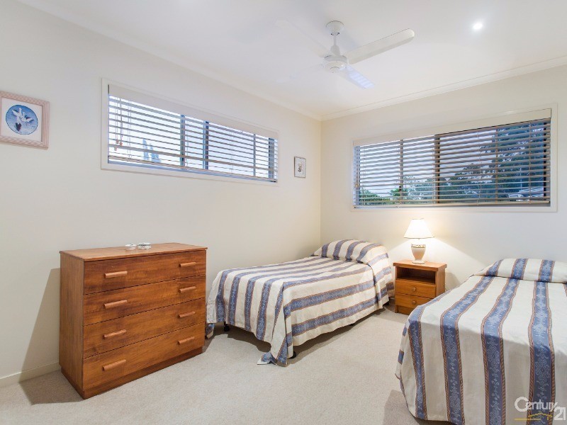 5/2-4 Tranquil Place, Alexandra Headland QLD 4572