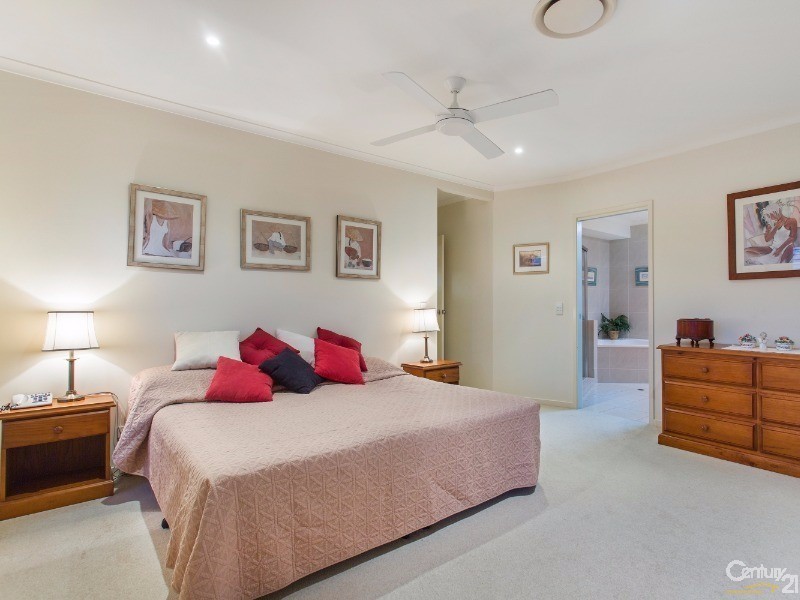 5/2-4 Tranquil Place, Alexandra Headland QLD 4572