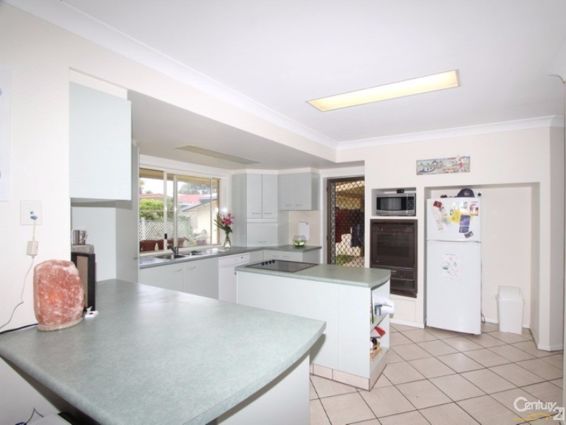 8 Anne Court, Maroochydore QLD 4558