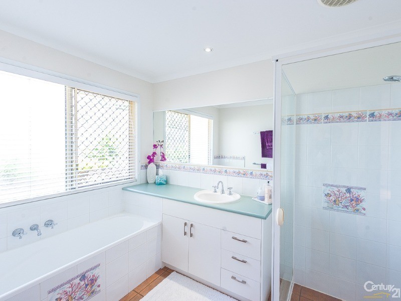 48 Samantha Drive, Bli Bli QLD 4560