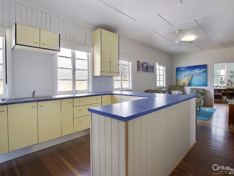 7 Minchinton Street, Caloundra QLD 4551