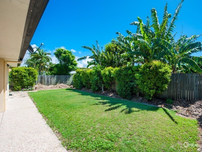 28 Barcoola Place, Twin Waters QLD 4564