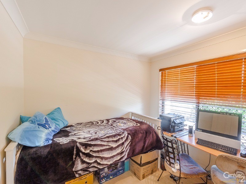 28 Barcoola Place, Twin Waters QLD 4564