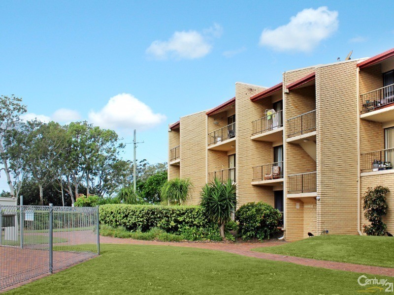 10/77 Bradman Avenue, Maroochydore QLD 4558