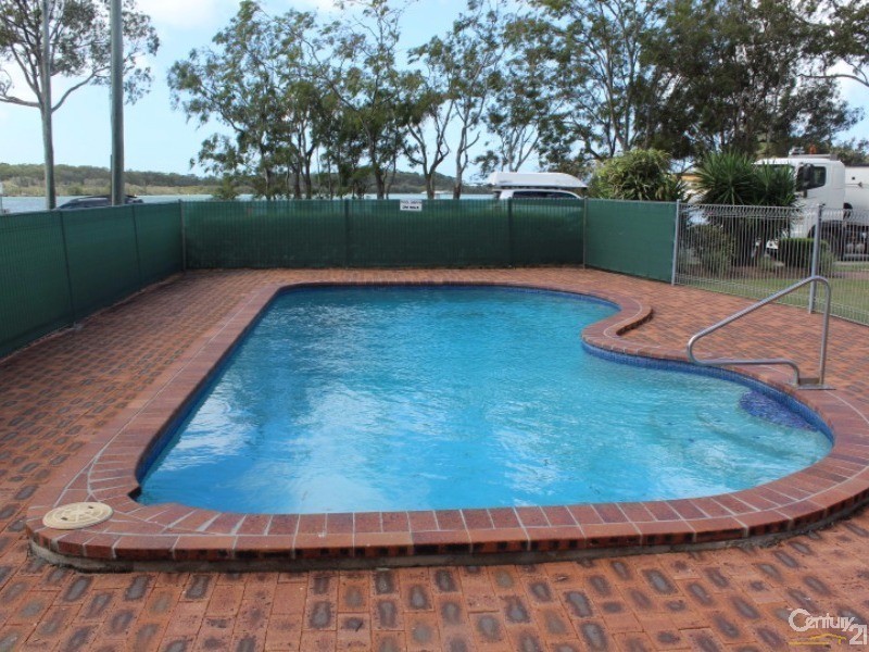 10/77 Bradman Avenue, Maroochydore QLD 4558