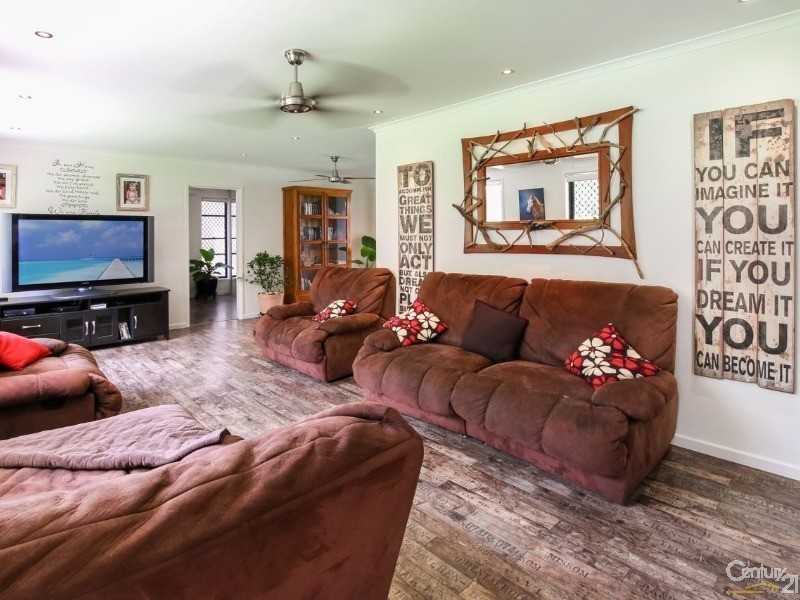 45 Lawnville Road, Cooroy QLD 4563