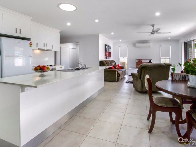 20 Crows Ash Place, Kuluin QLD 4558