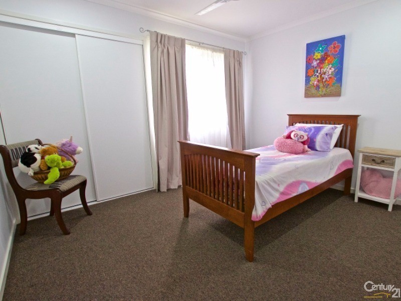 20 Crows Ash Place, Kuluin QLD 4558