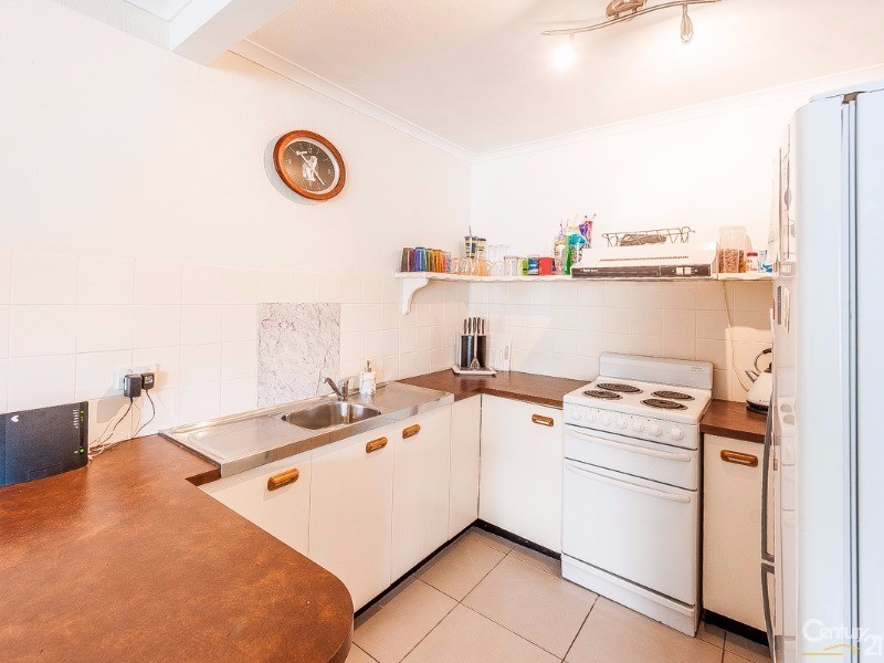 1/75 Duporth Avenue, Maroochydore QLD 4558