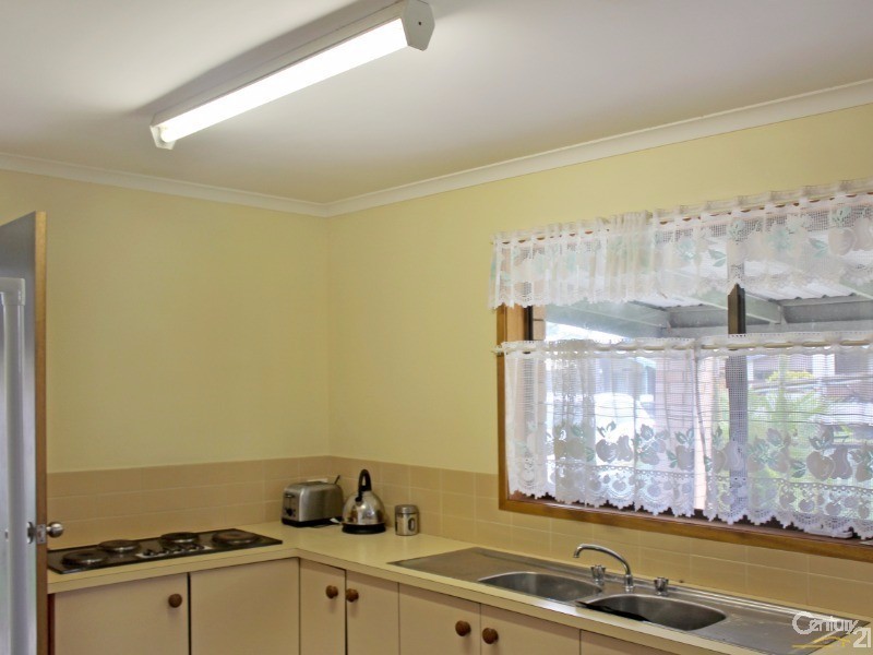 1/2 Katoa Street, Buddina QLD 4575