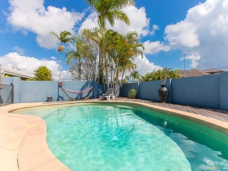 17  Coppabella Crescent, Mooloolaba QLD 4557