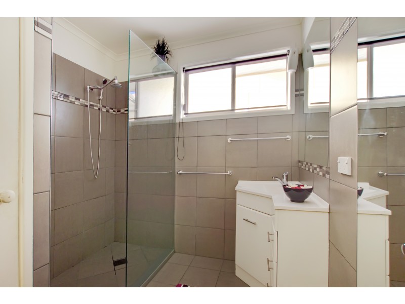 11 Bauhinia Drive, Mooloolaba QLD 4557