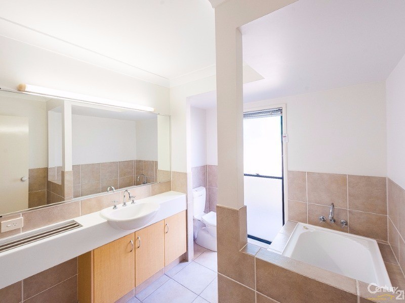 64 Glenlea Drive, Maroochydore QLD 4558