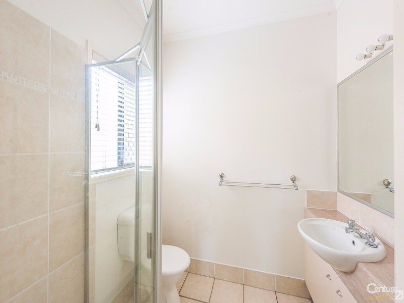 40 Chesterton Crescent, Sippy Downs QLD 4556